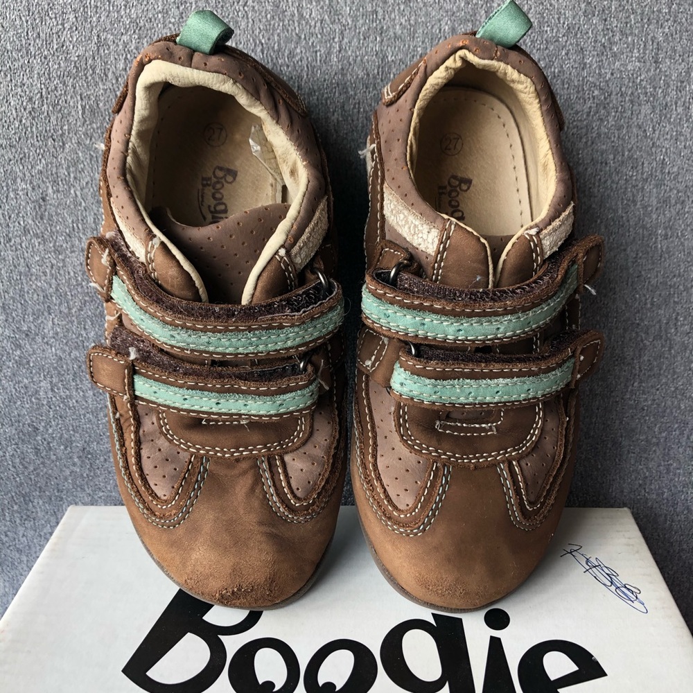 Boogie Browns Shoes ~ Boys Size 27 (Approx 10)